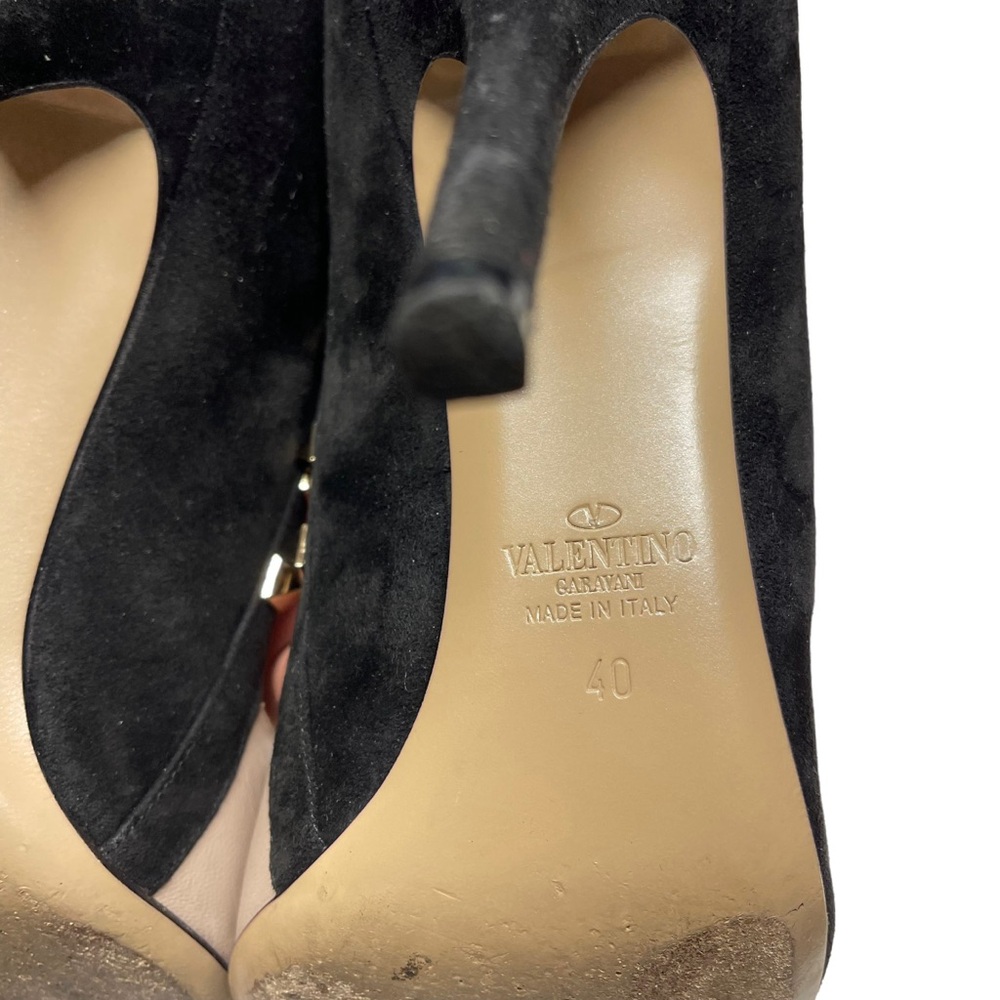 Valentino Garavani Asymmetric Suede Rockstud d'Orsay Pumps Heels Size 40 - Picture 10 of 12